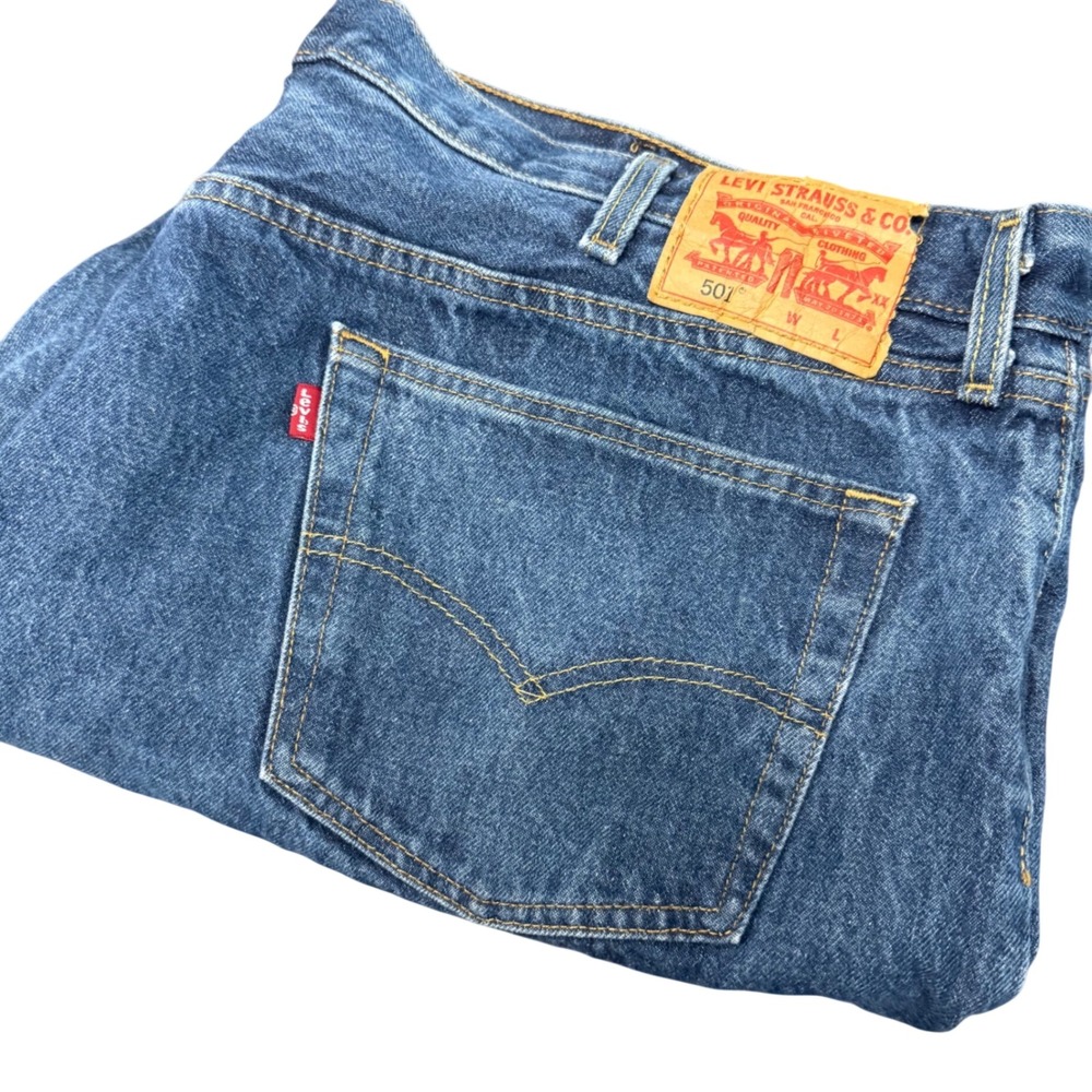 Levis 501 Original Fit Jeans Mens 48x30 (48x28) Blue Button Fly Denim